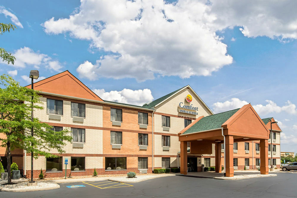 Hotel Comfort & Near Amphitheater Tinley Park